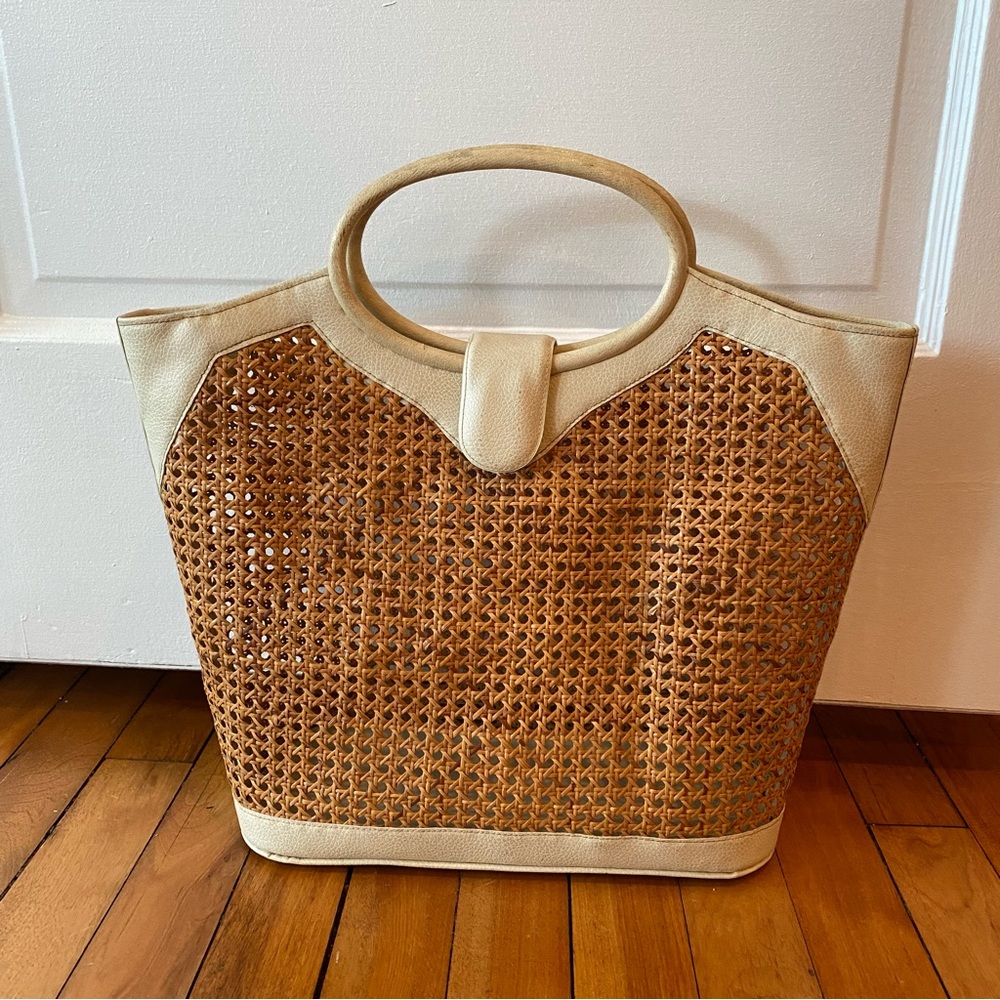 VNTG Rattan Purse